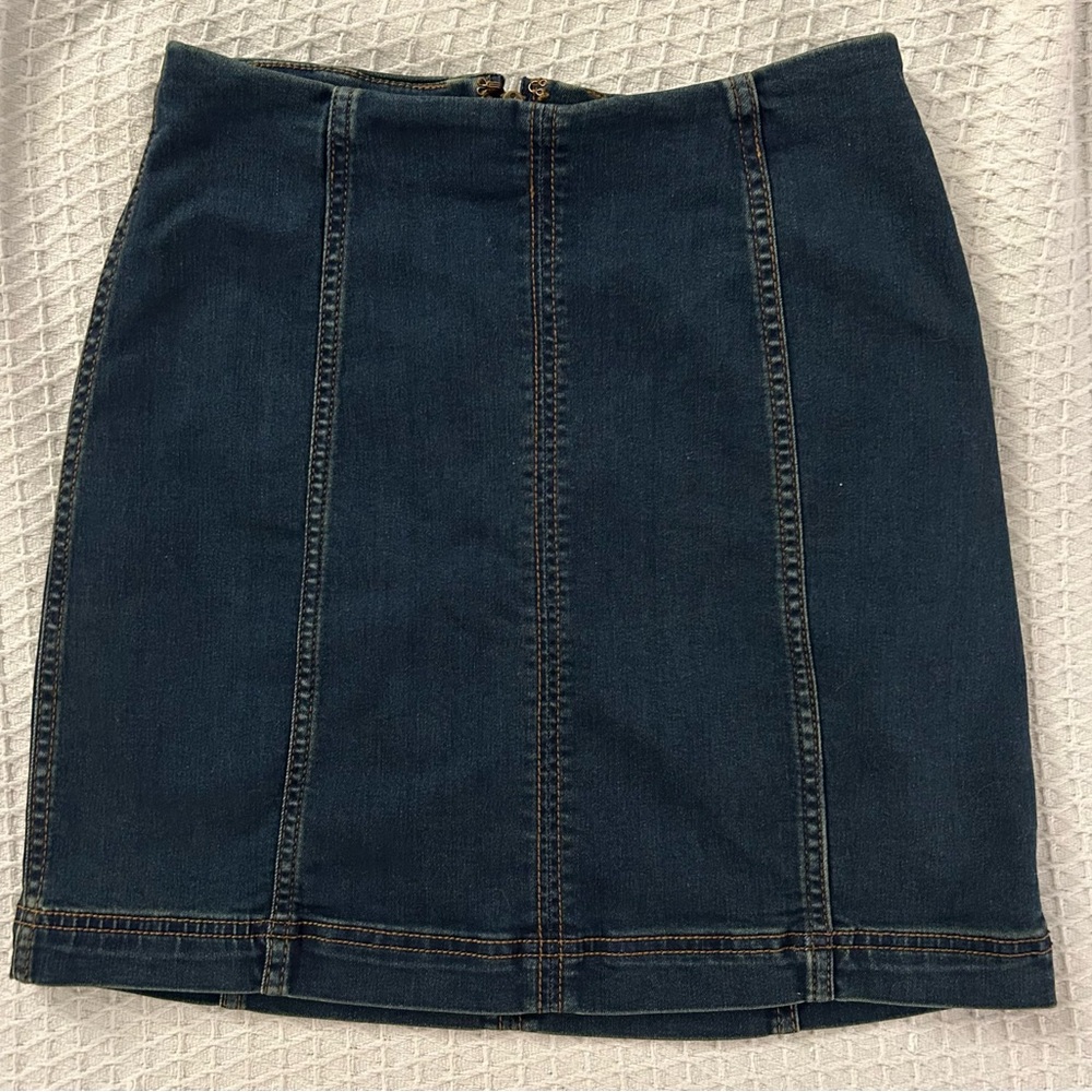 Free People Modern Femme Mini Stretch Fitted Denim Skirt